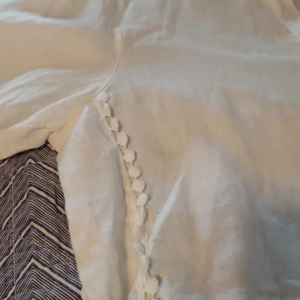 Linen Tunic - Picture 2 of 3
